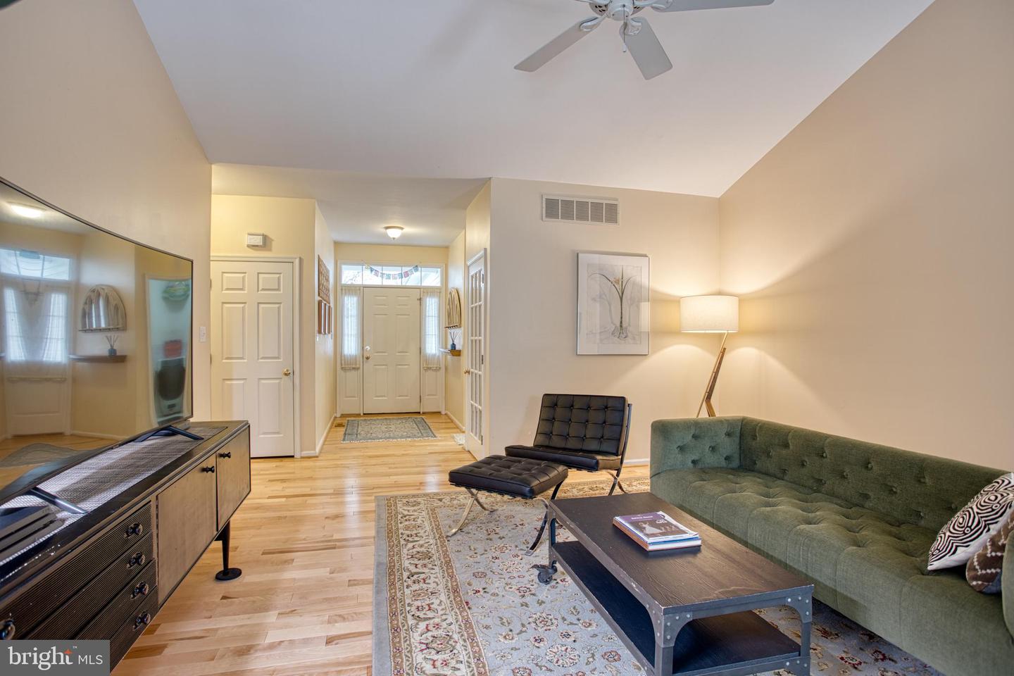 40 Silver Lake Dr