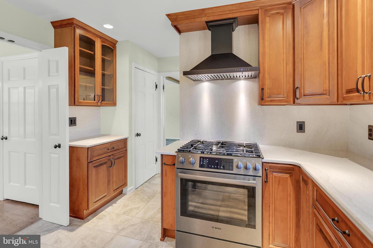 1407 Carson Rd