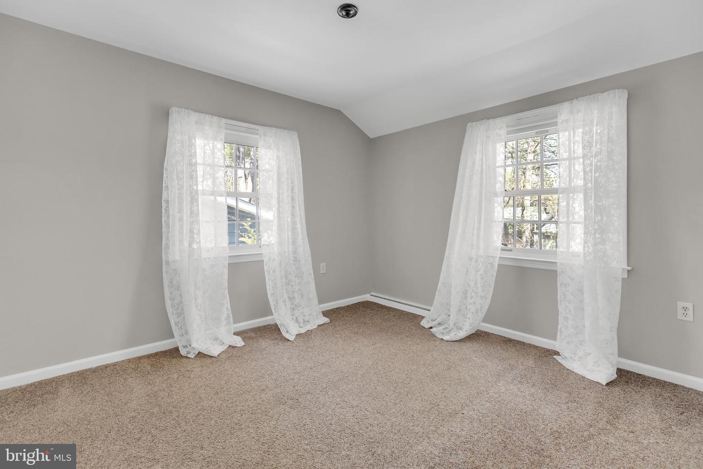1407 Carson Rd