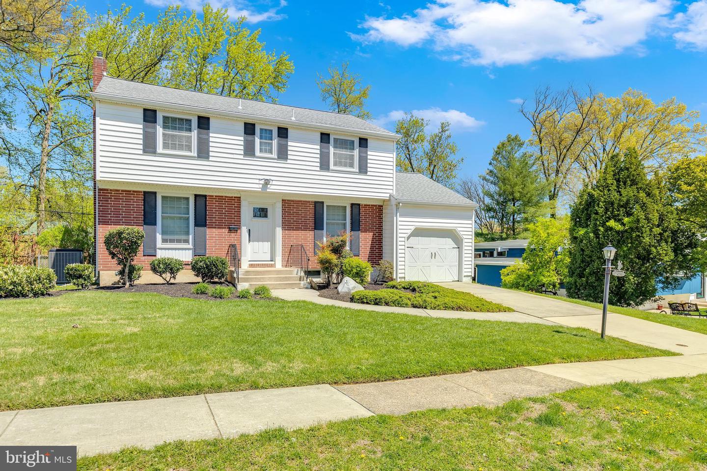 1407 Carson Rd