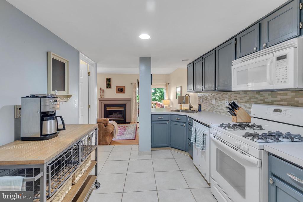 46 Mahopac Dr