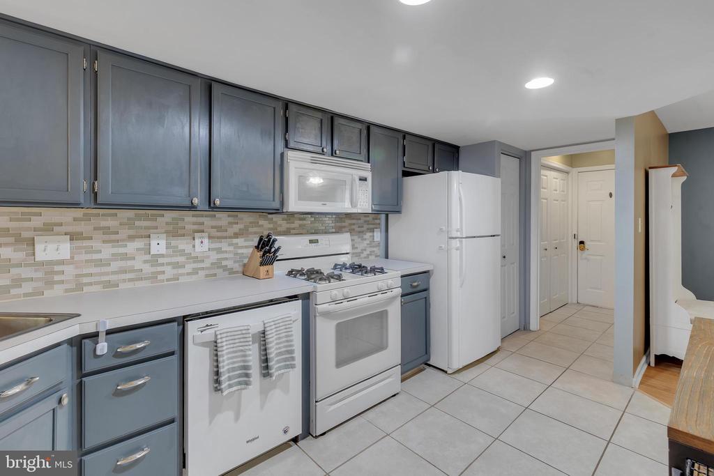 46 Mahopac Dr