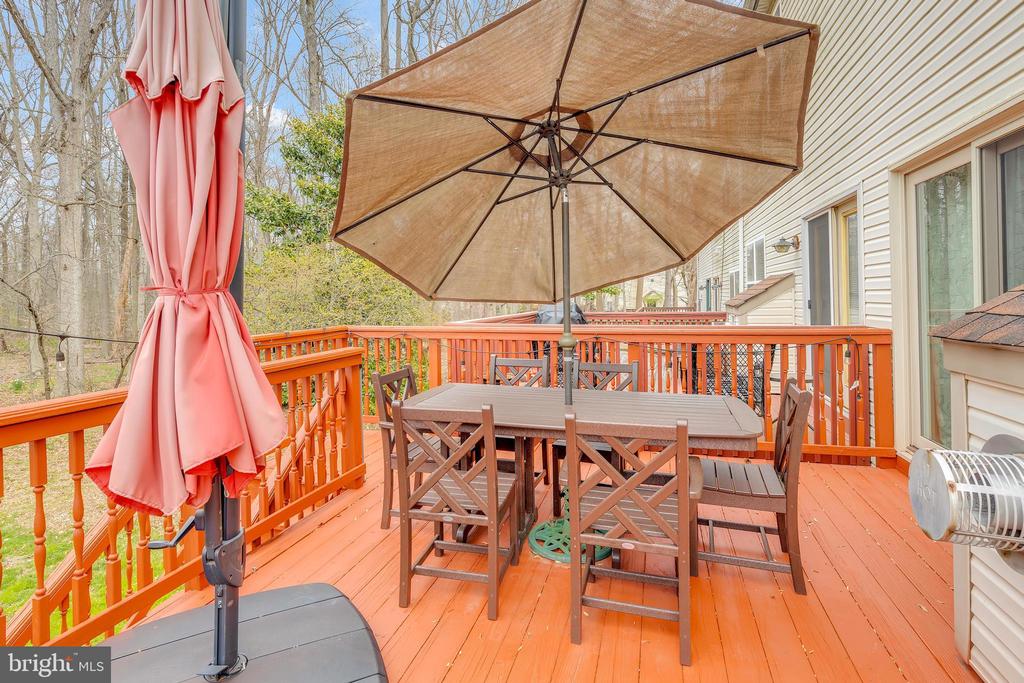 46 Mahopac Dr