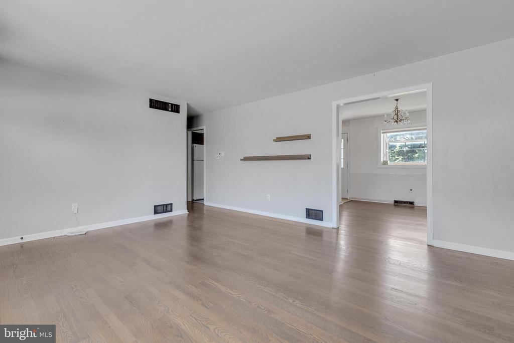 131 Clark Cir