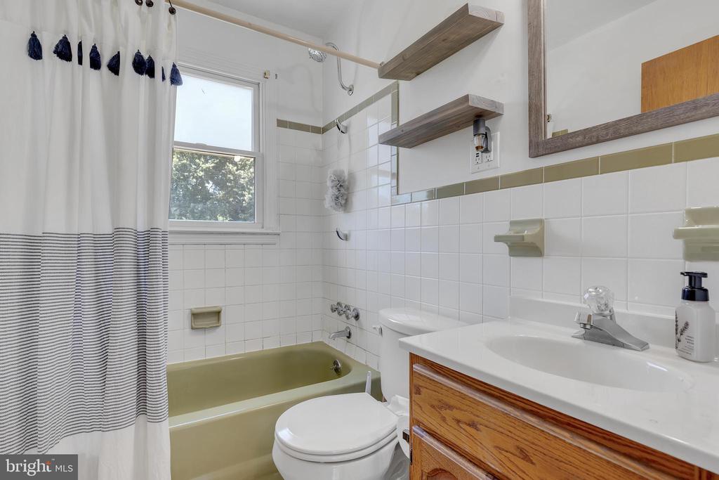 131 Clark Cir
