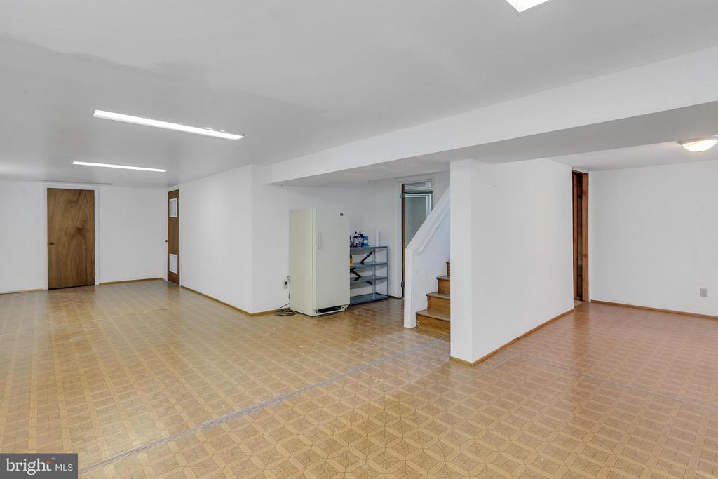 131 Clark Cir