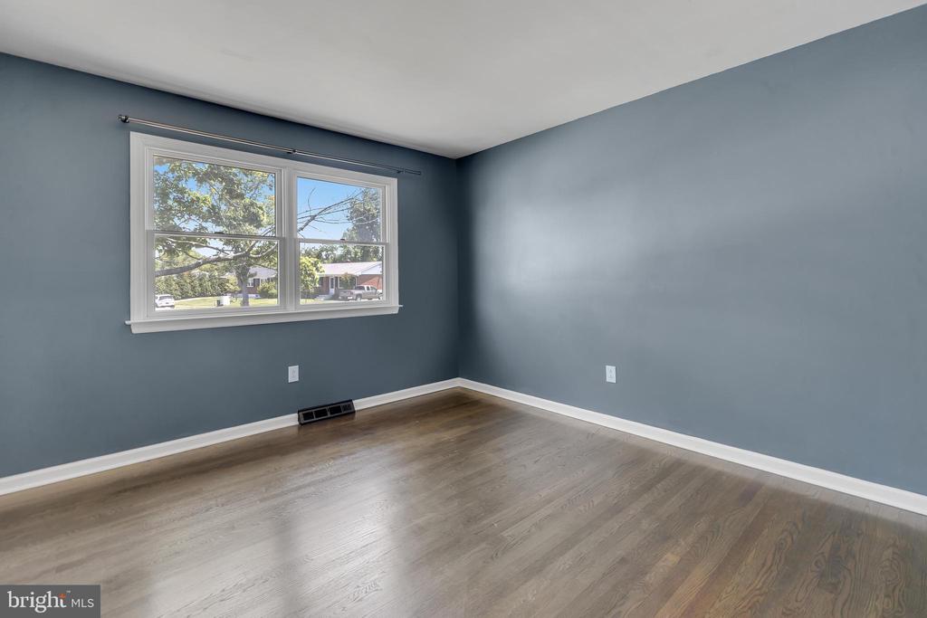 131 Clark Cir