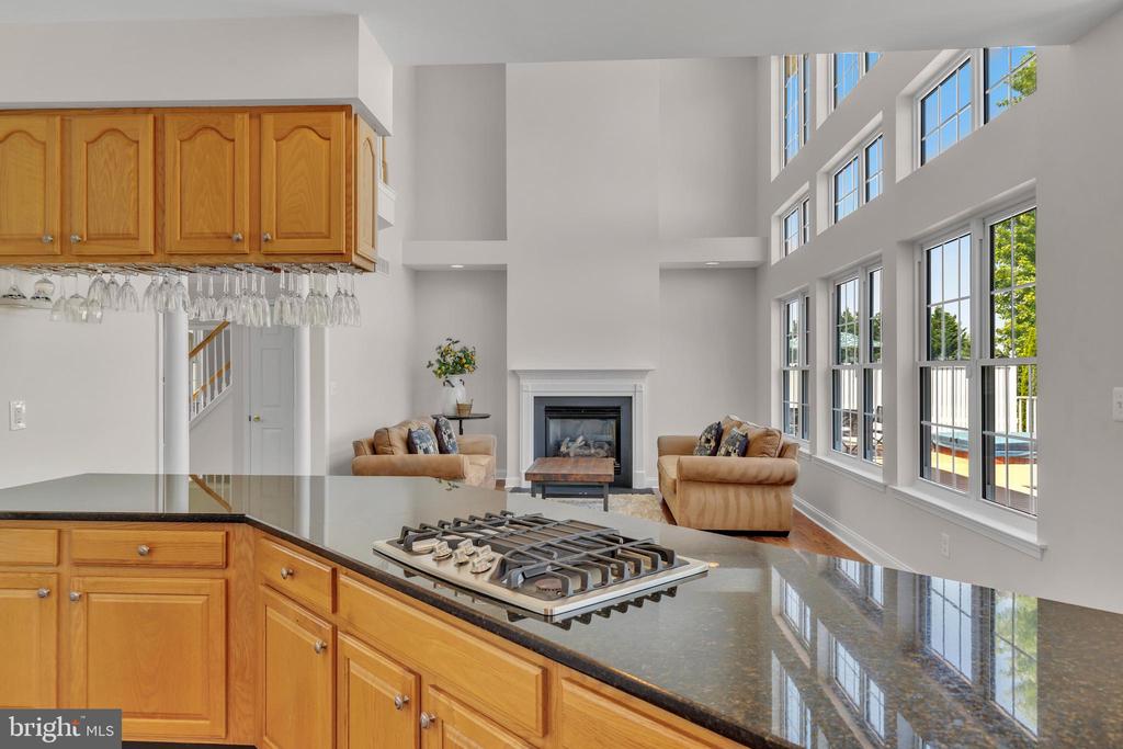 131 Westside Ln