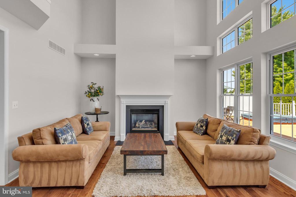 131 Westside Ln