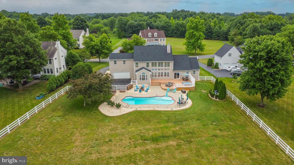 131 Westside Ln