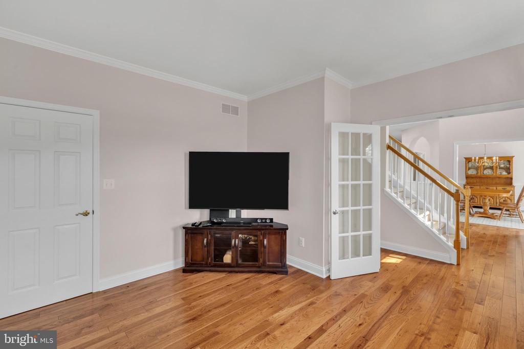 131 Westside Ln