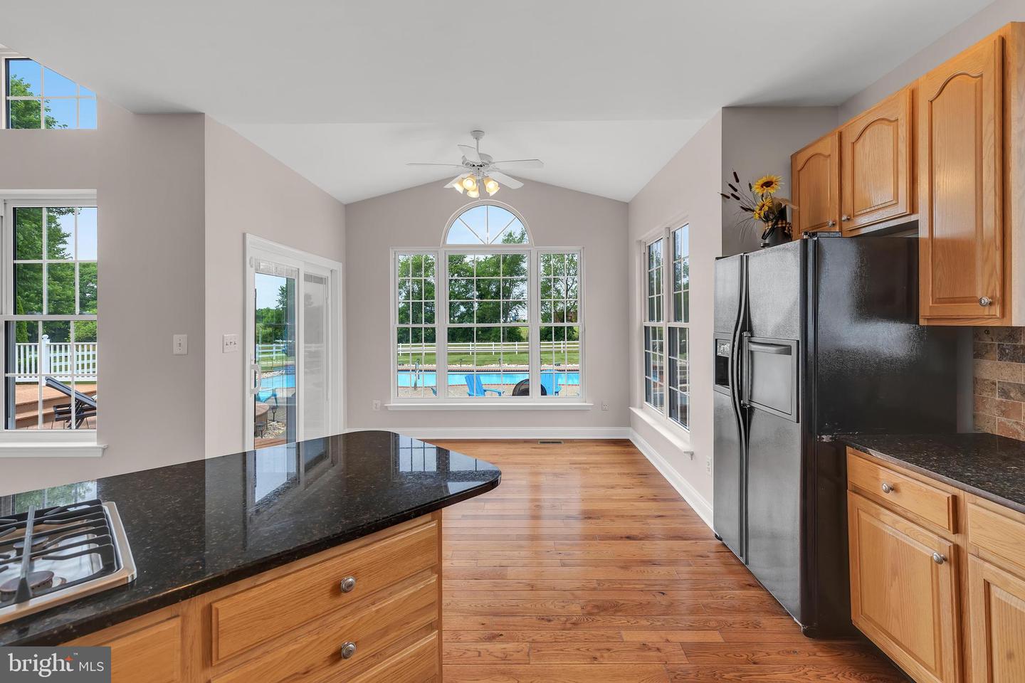 131 Westside Ln