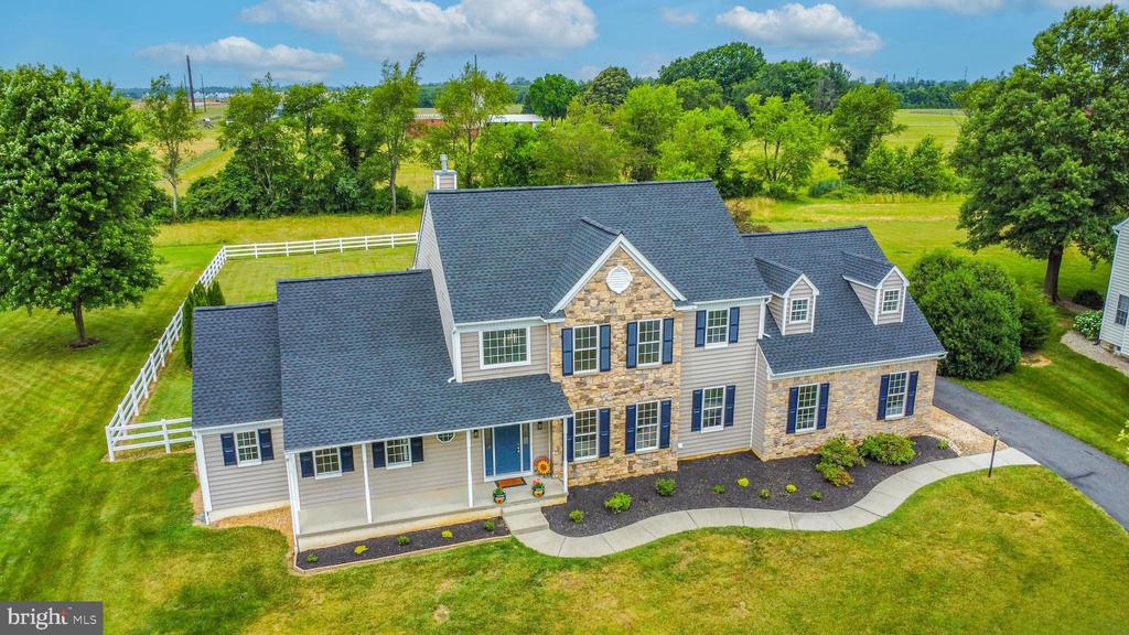 131 Westside Ln