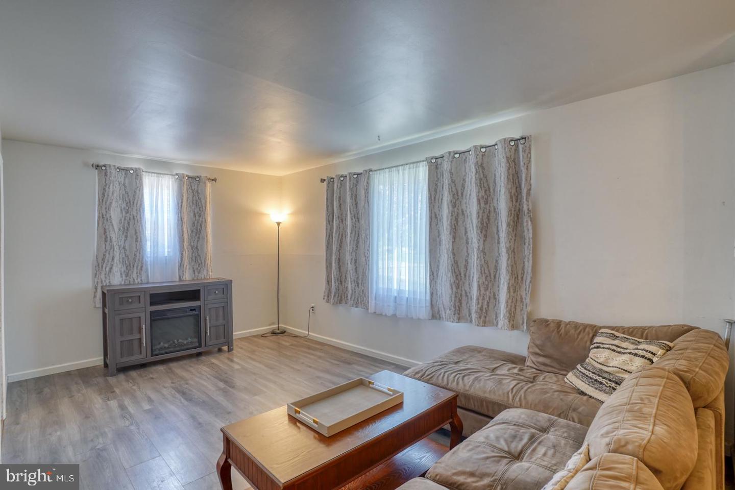 26 Paul Rd