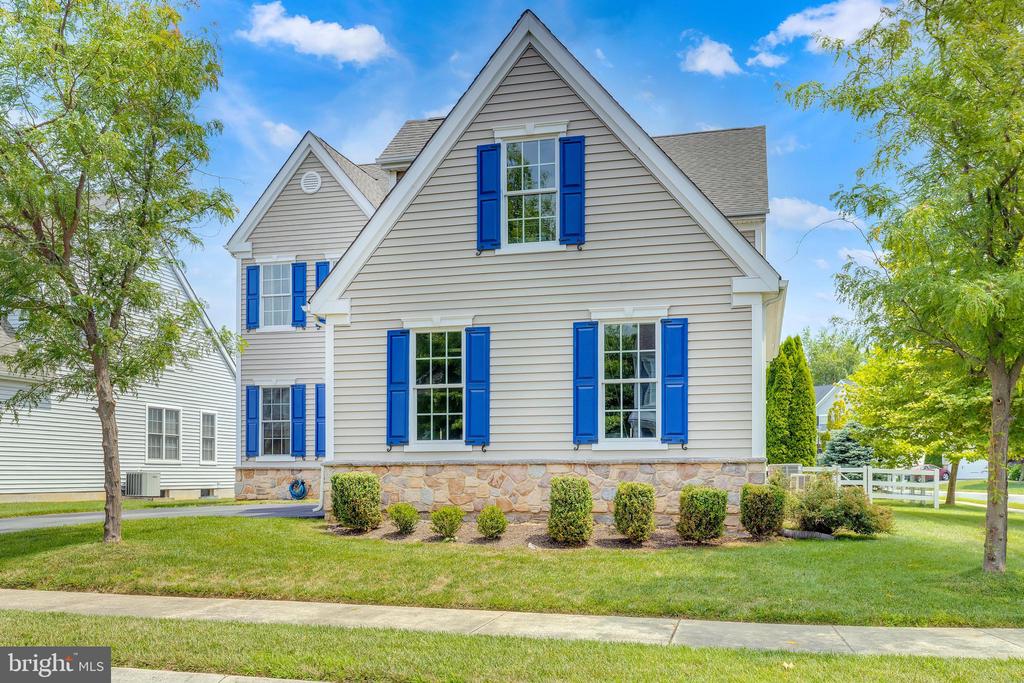 227 Ann Dr