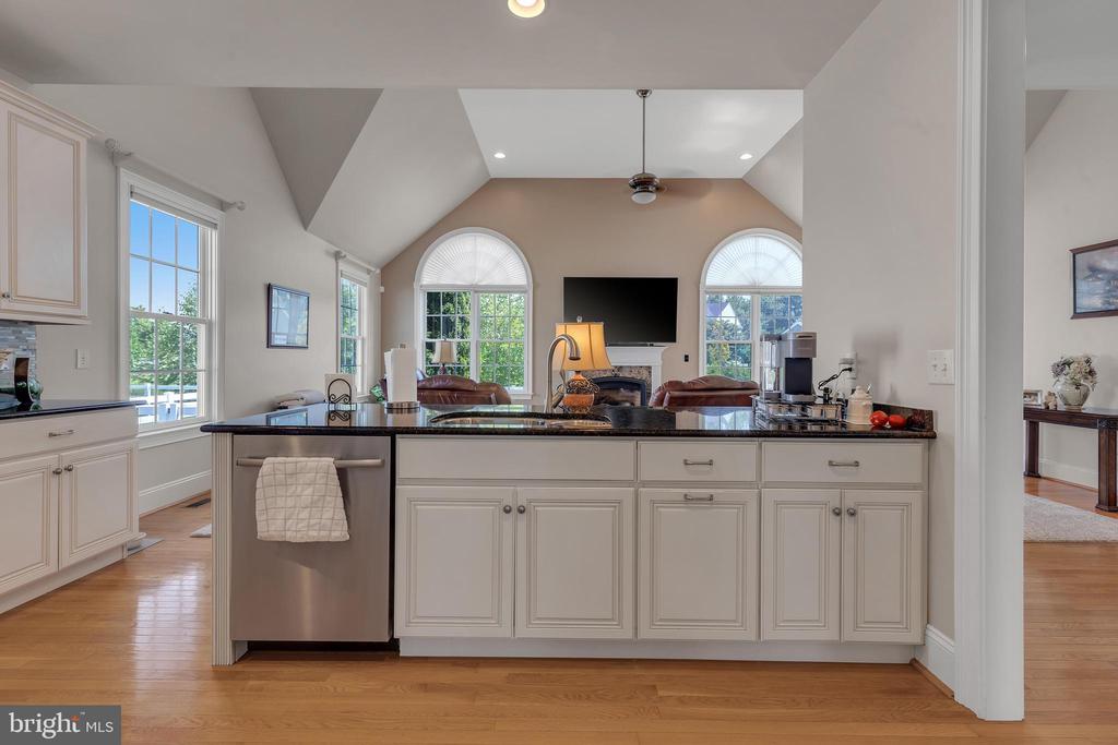 227 Ann Dr