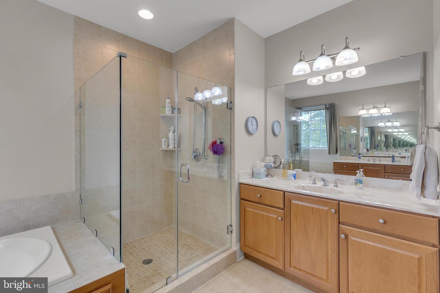 227 Ann Dr