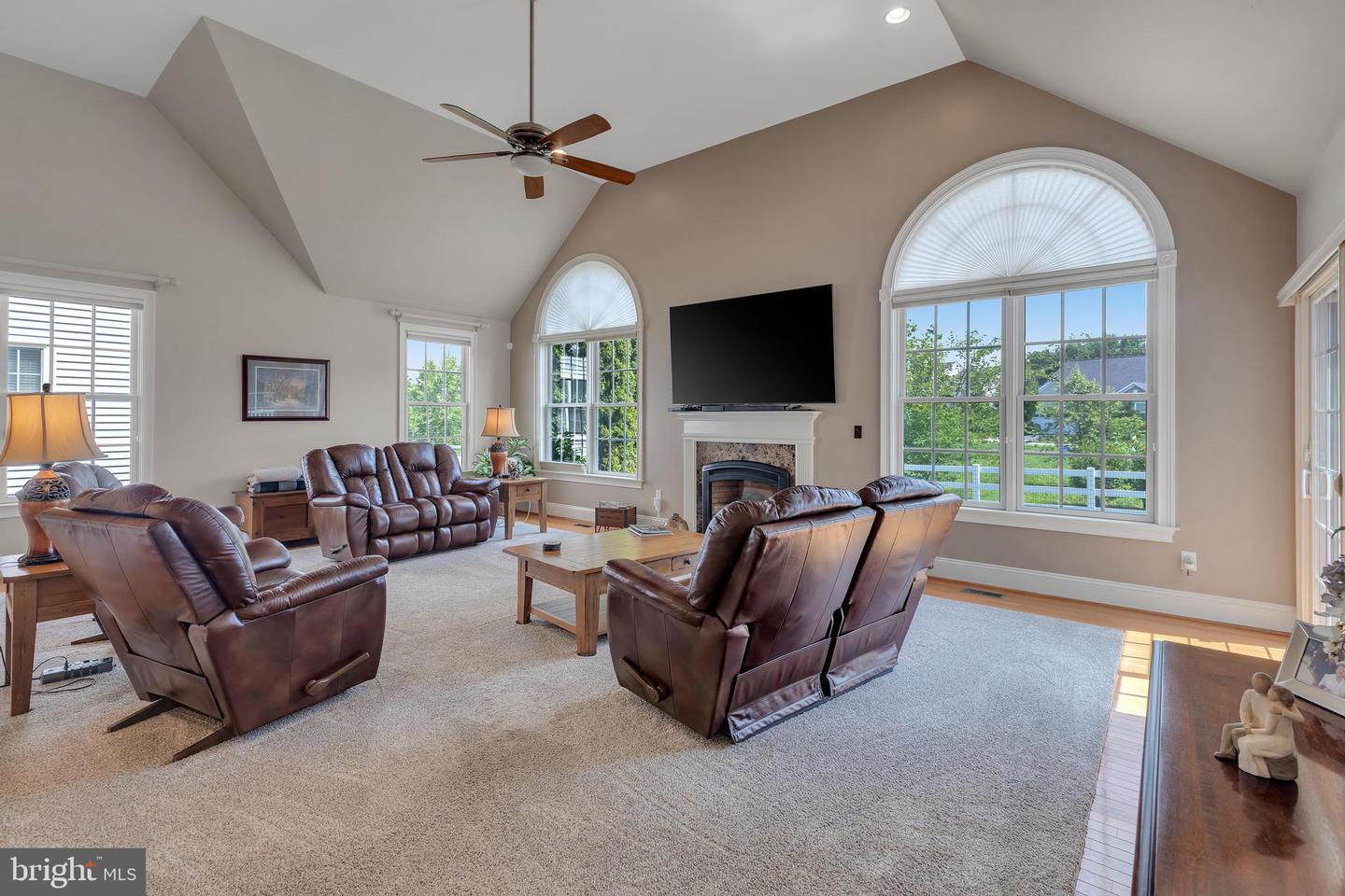 227 Ann Dr