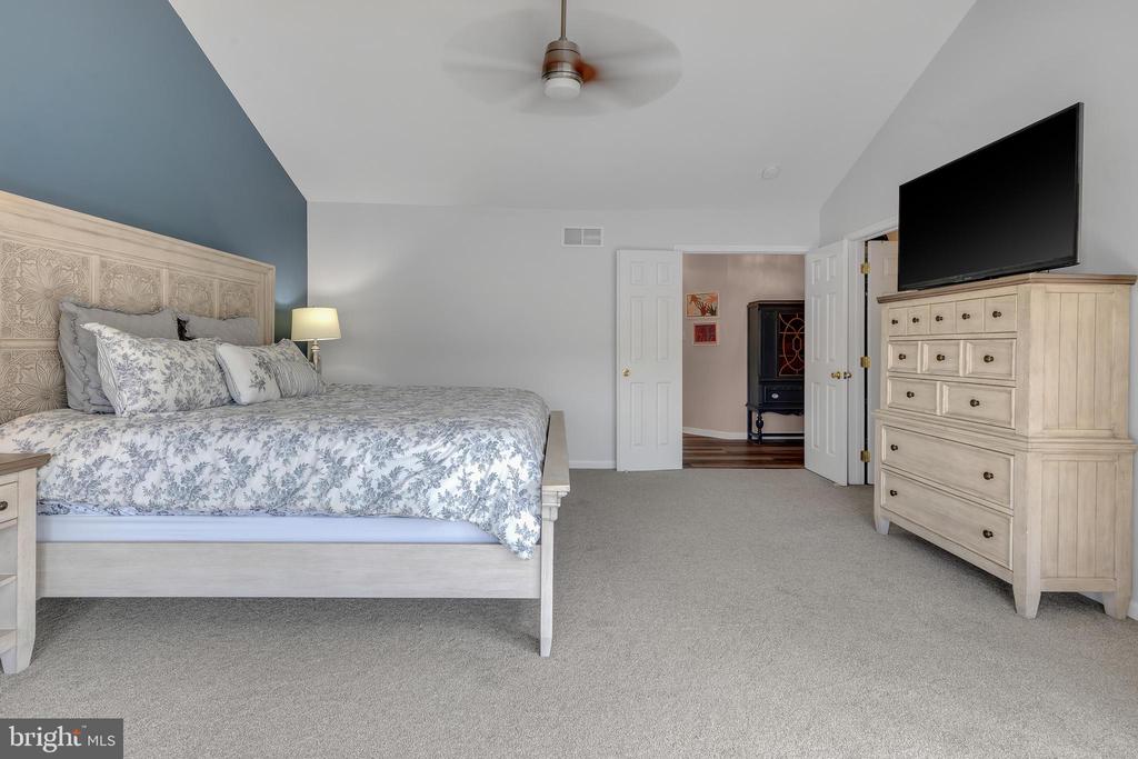 4 Wisteria Way