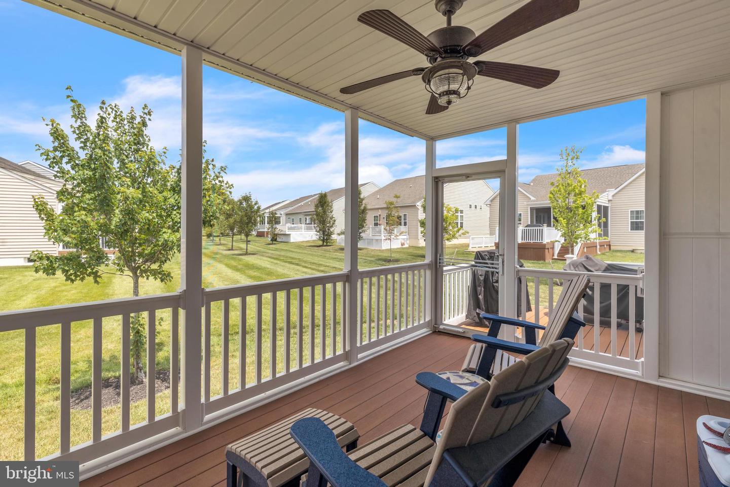 229 Glenshee Dr