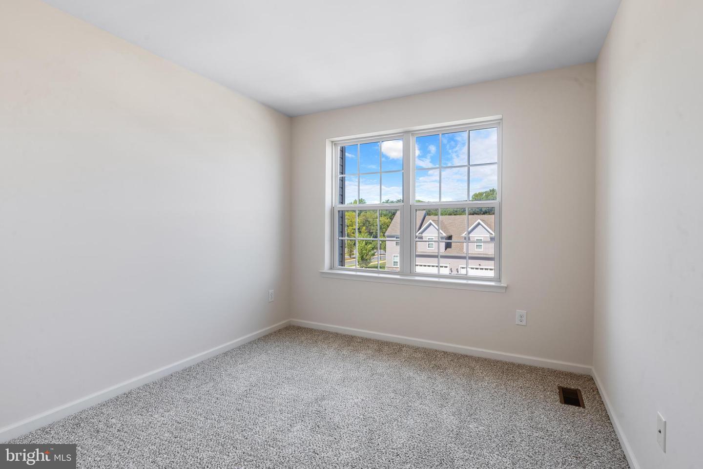 1306 Carrick Ct