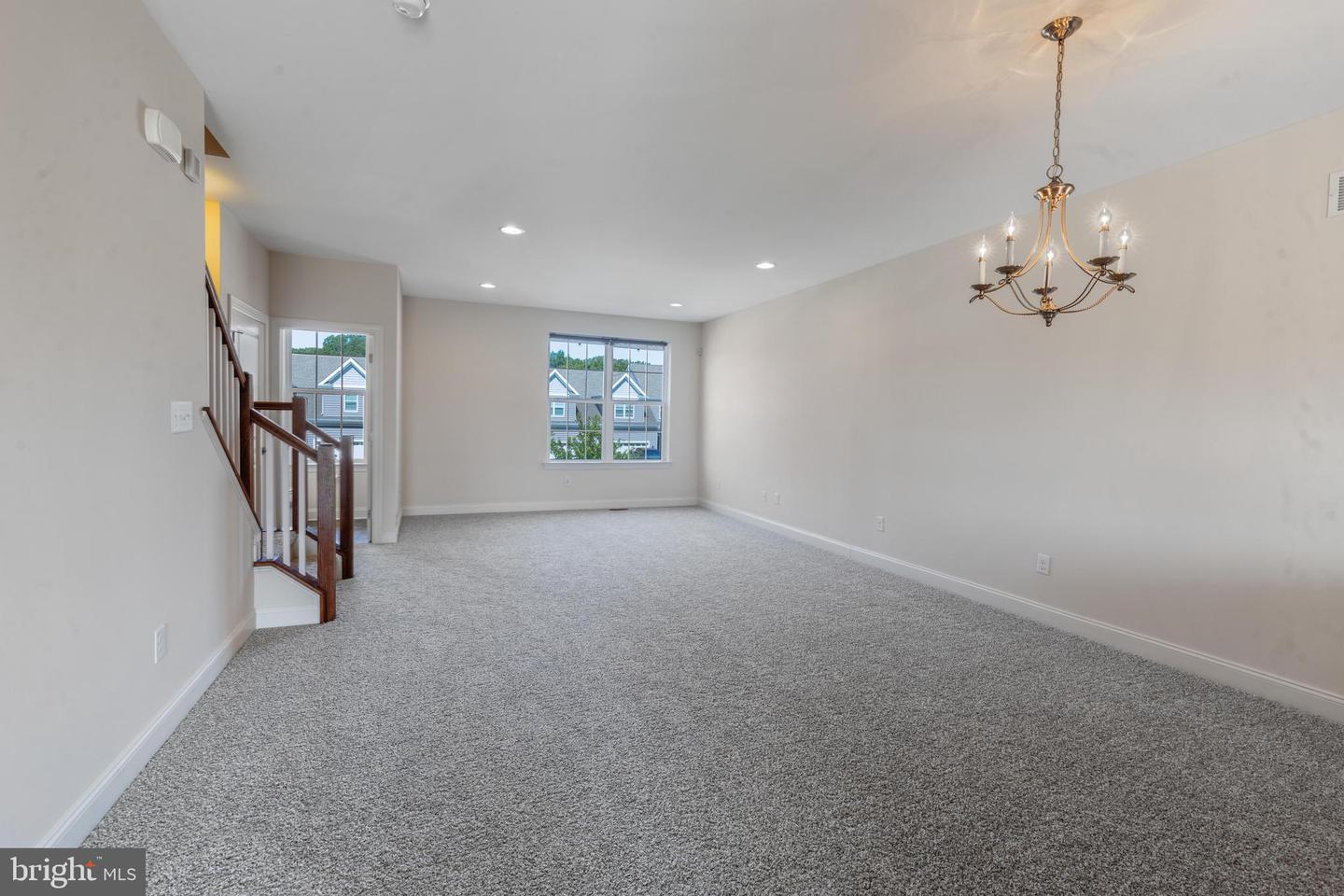 1306 Carrick Ct