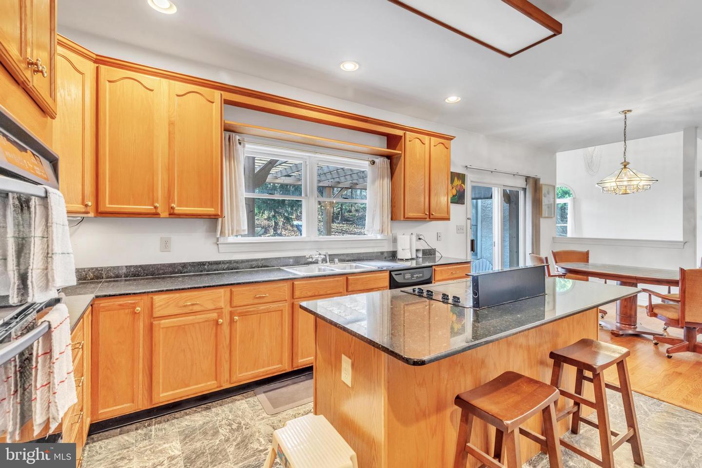 76 Hidden Valley Dr