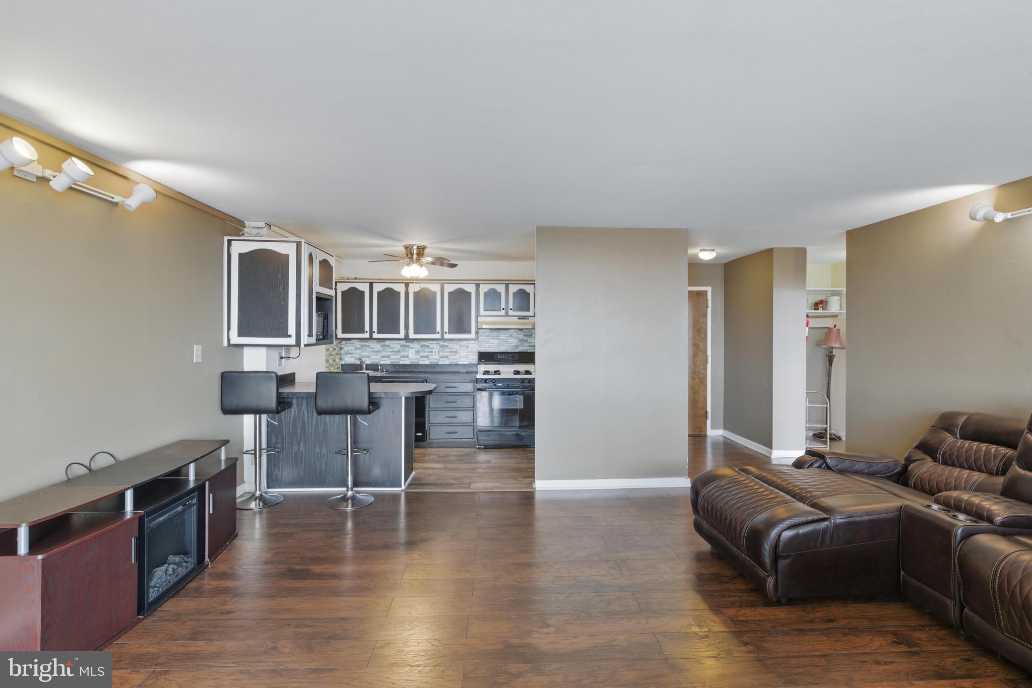 1401-Unit Pennsylvania Ave #906