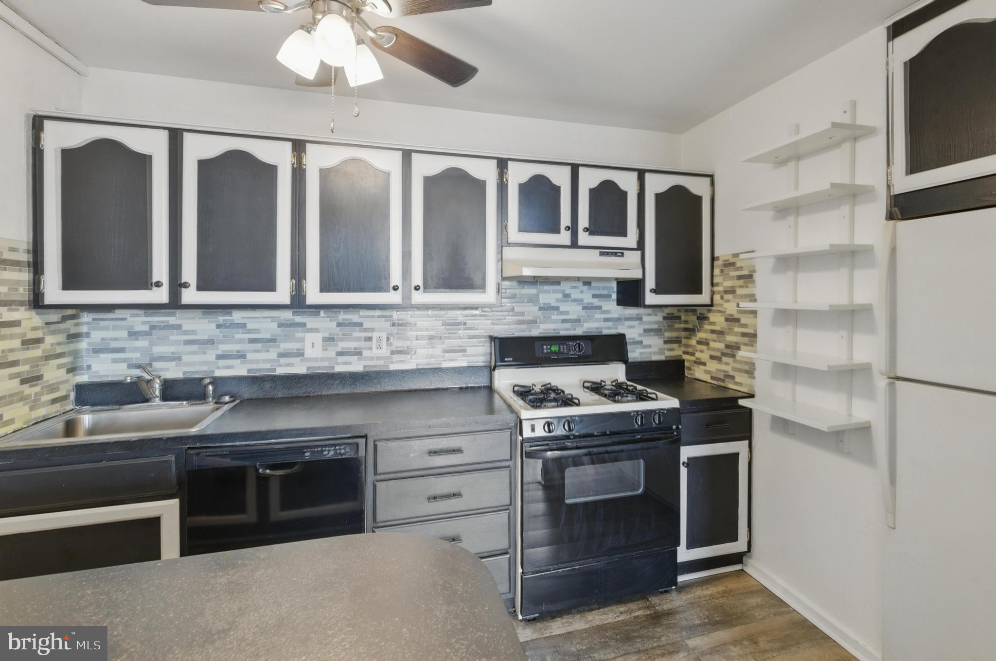 1401-Unit Pennsylvania Ave #906