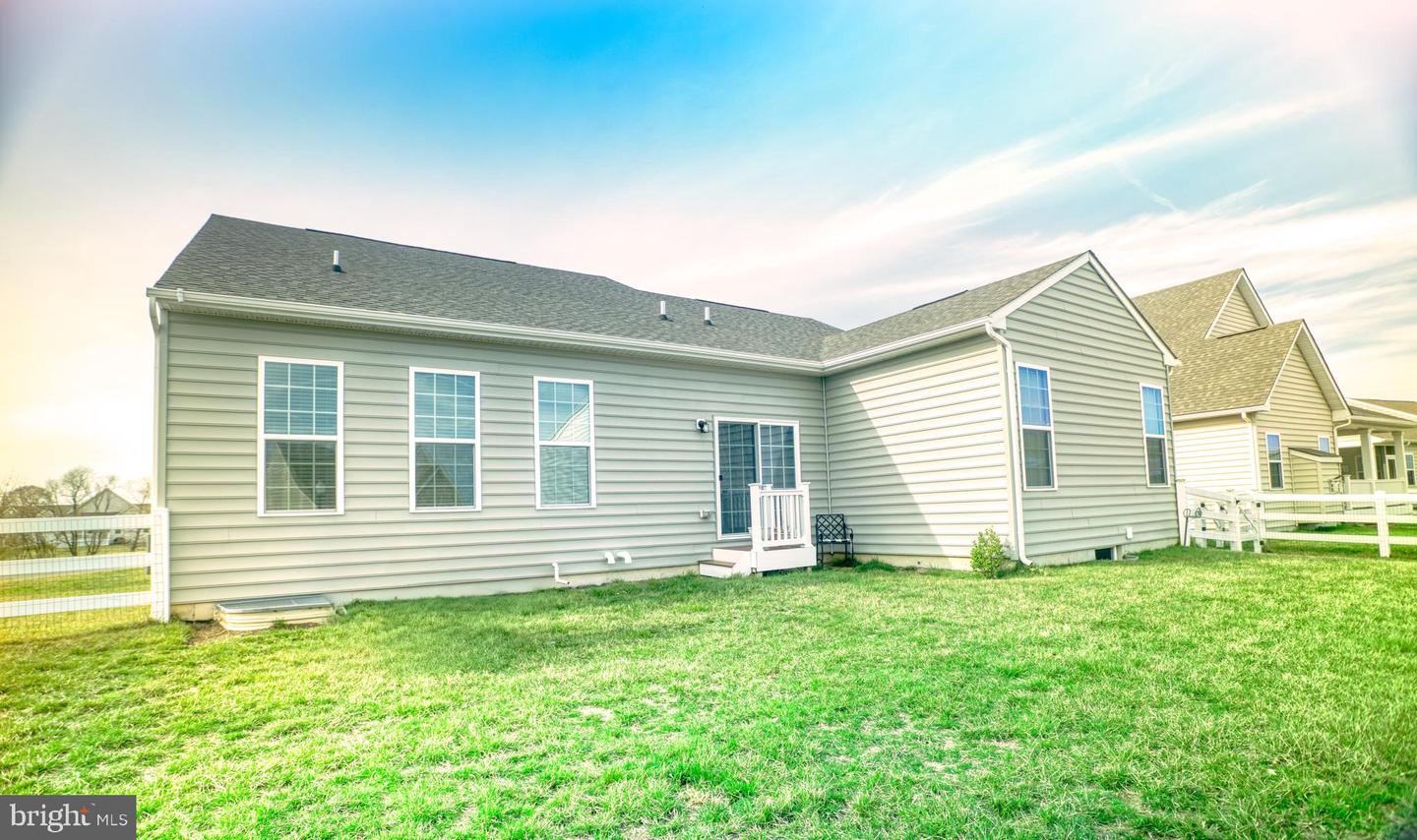 246 Anglesey Dr