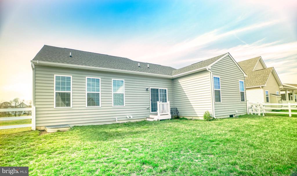 246 Anglesey Dr