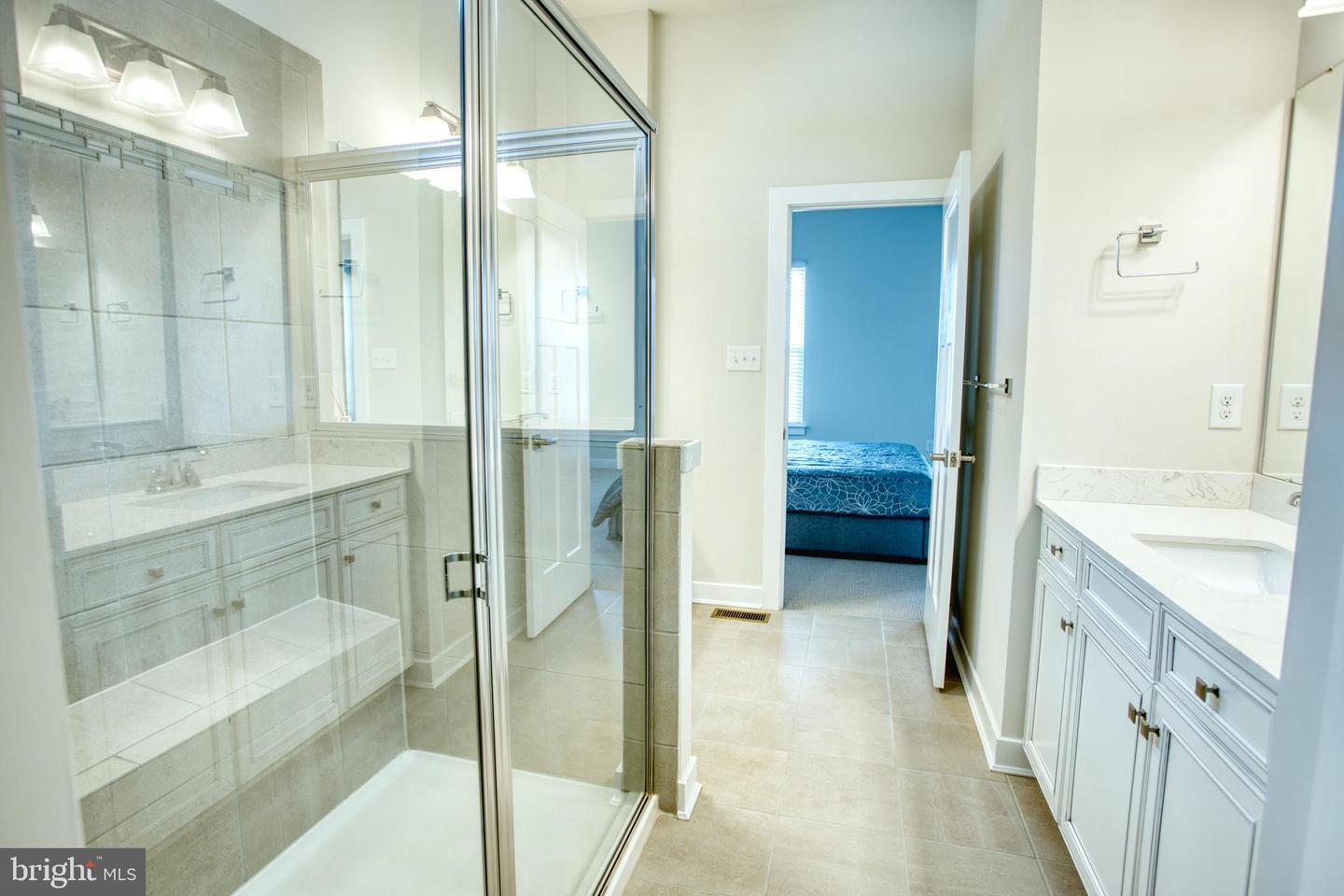 246 Anglesey Dr