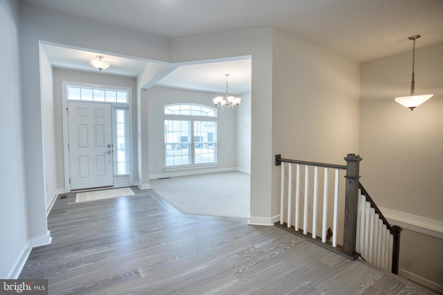 246 Anglesey Dr