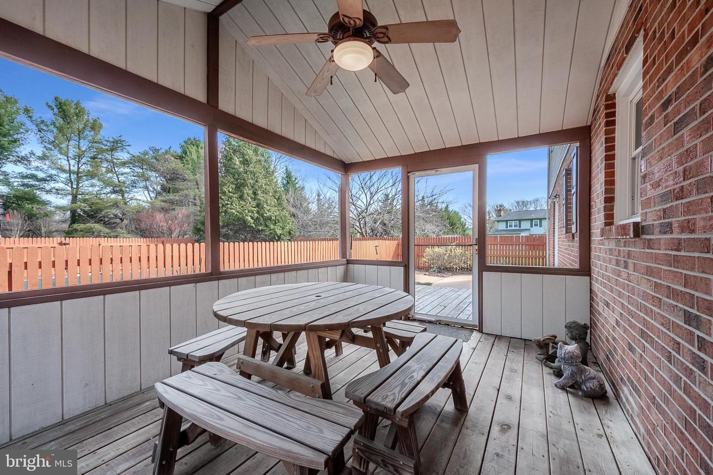 4 Phoenix Dr