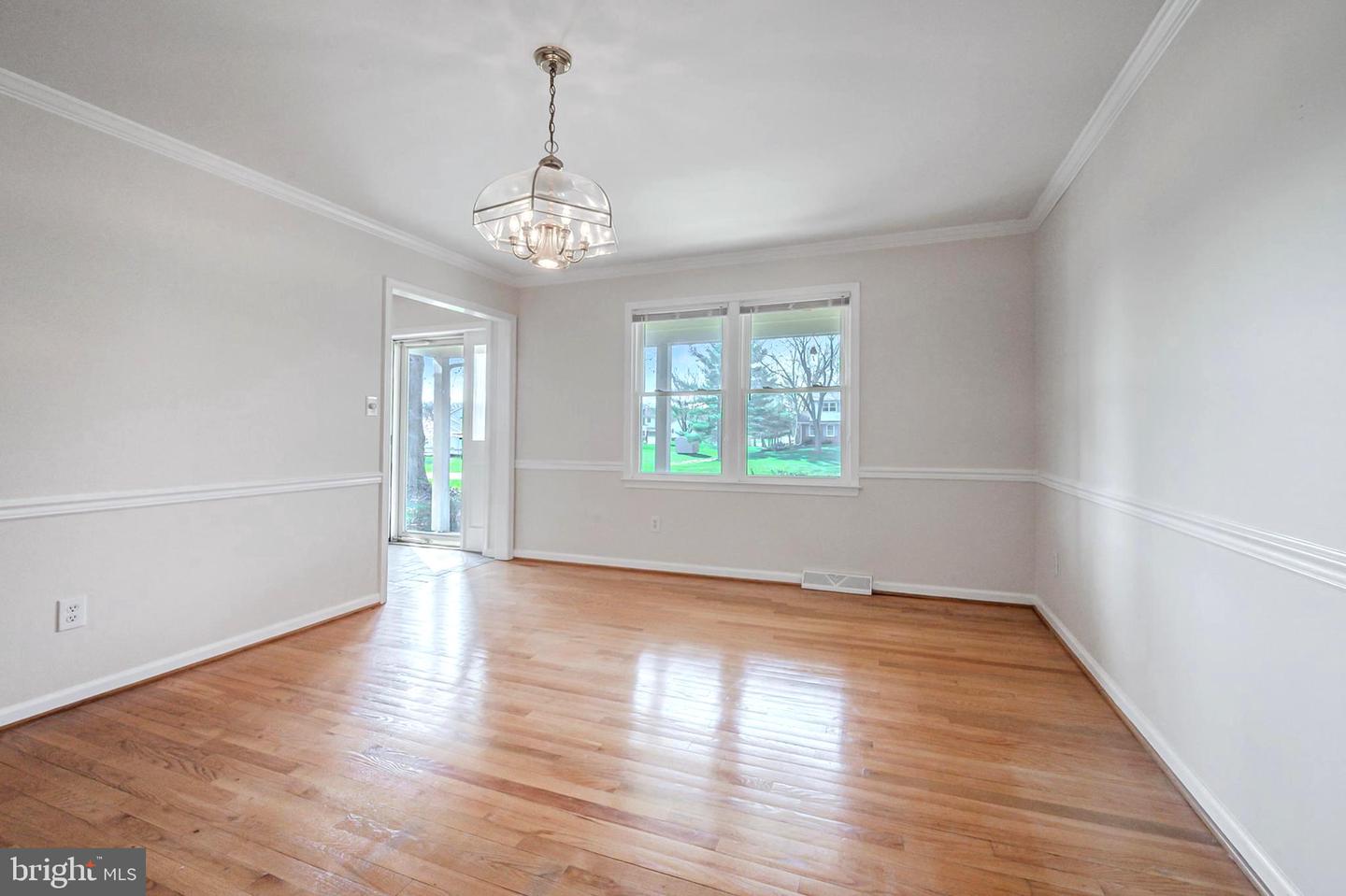 4 Phoenix Dr