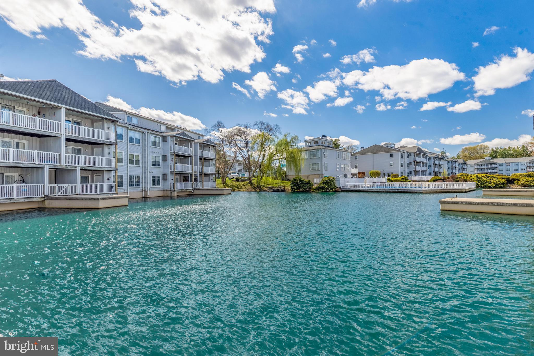 404 Waters Edge Dr #55