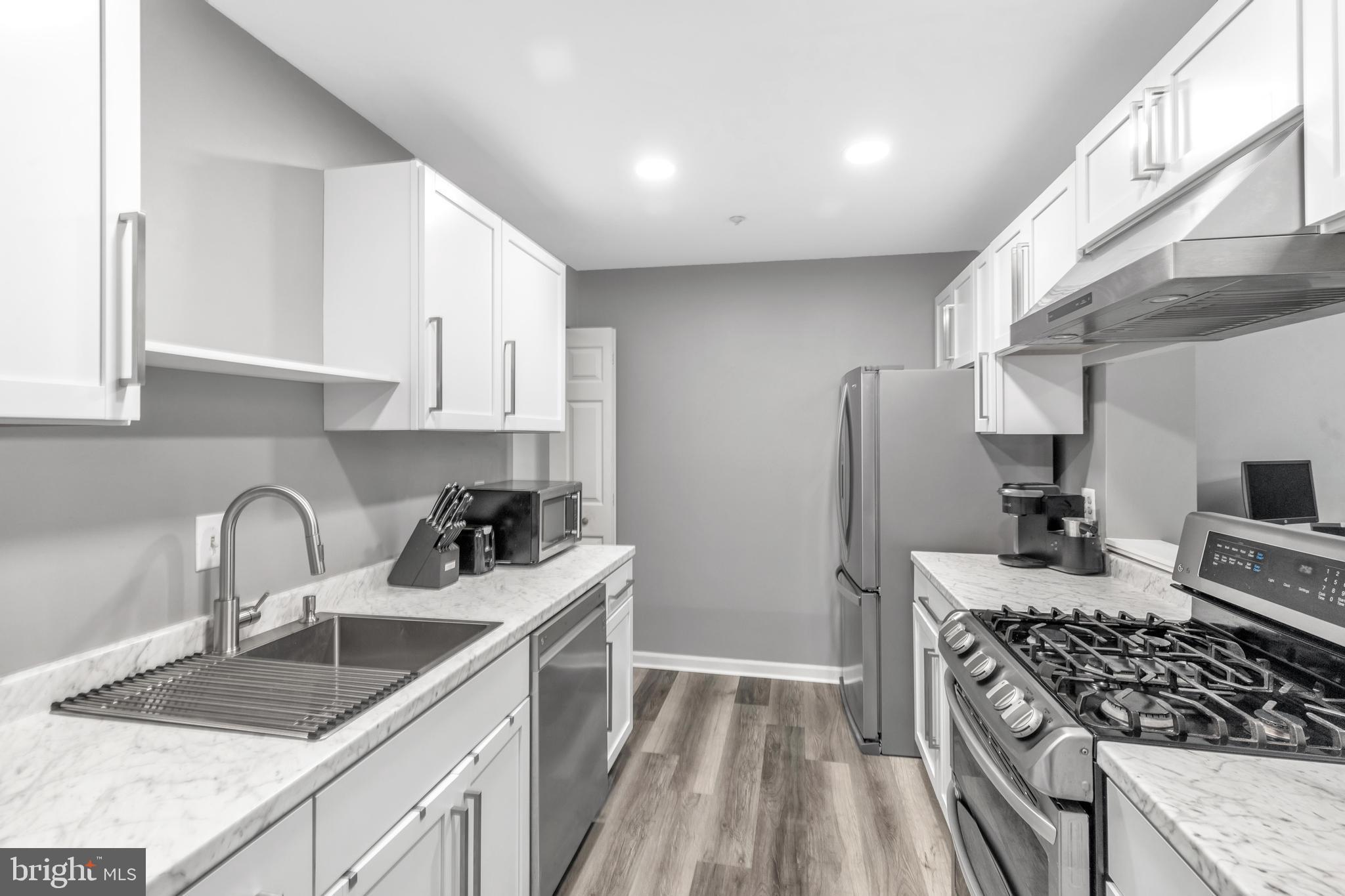 404 Waters Edge Dr #55