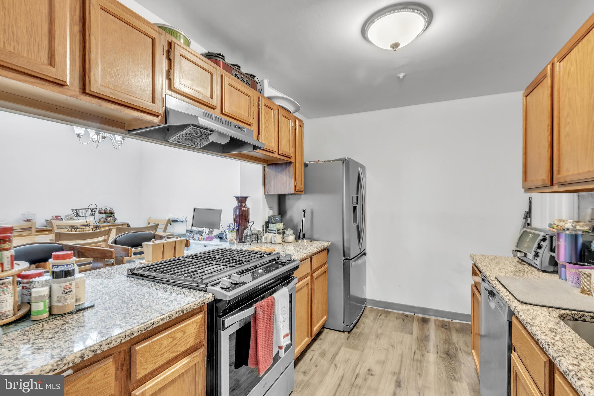 209 Waters Edge Dr #20