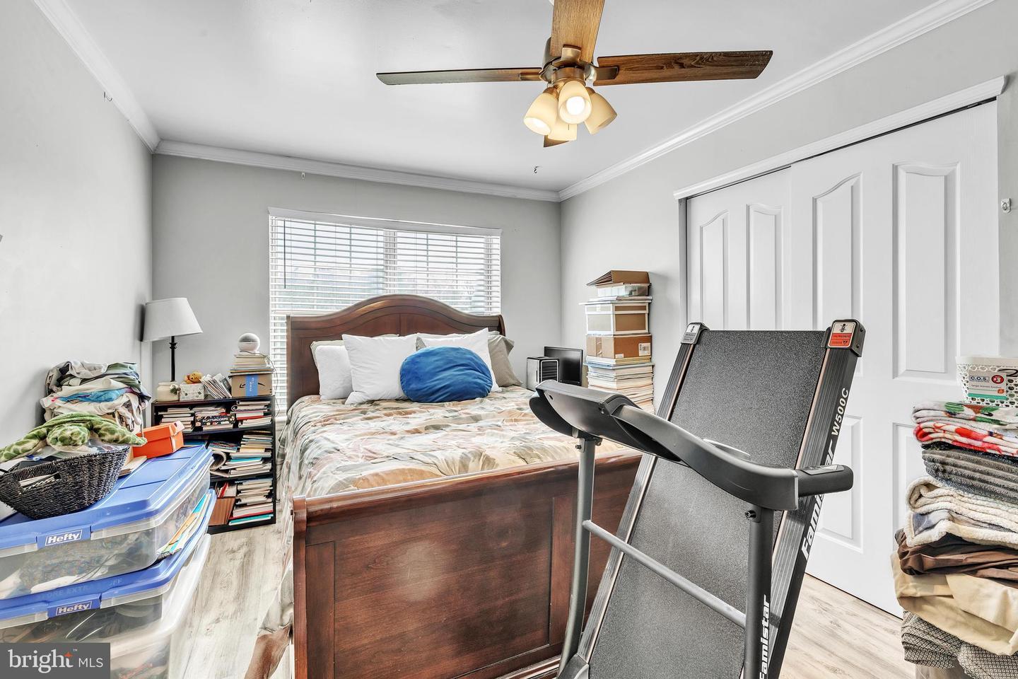 209 Waters Edge Dr #20
