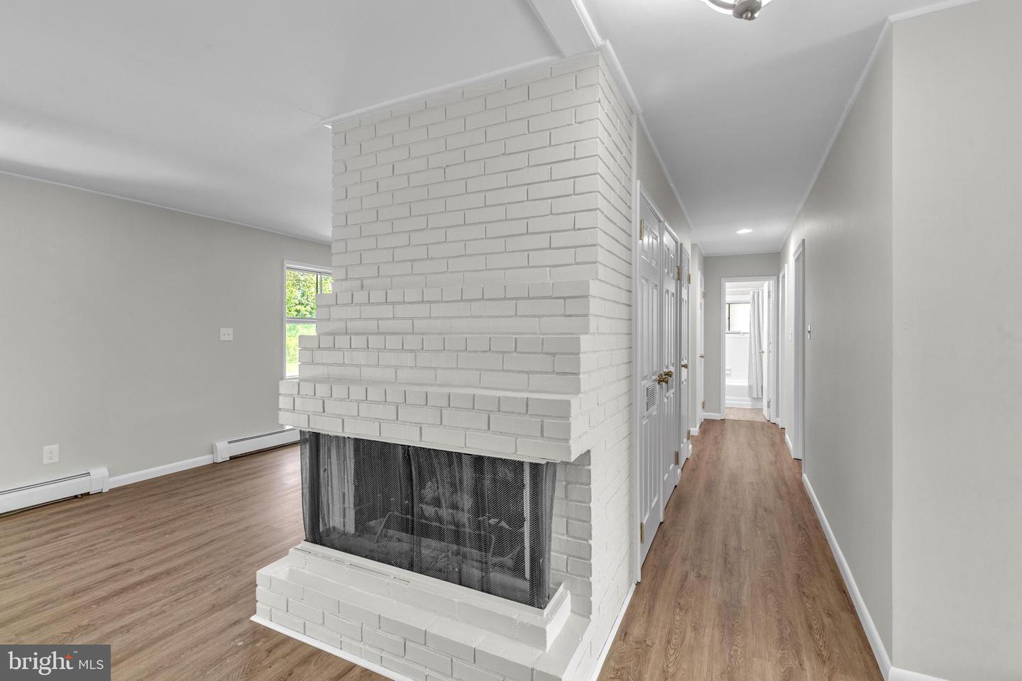 17 Kensington Ln