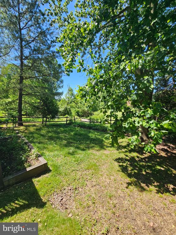 5424 JENMATT DR