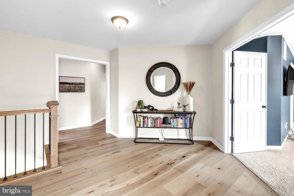 340 Ellenwood Dr