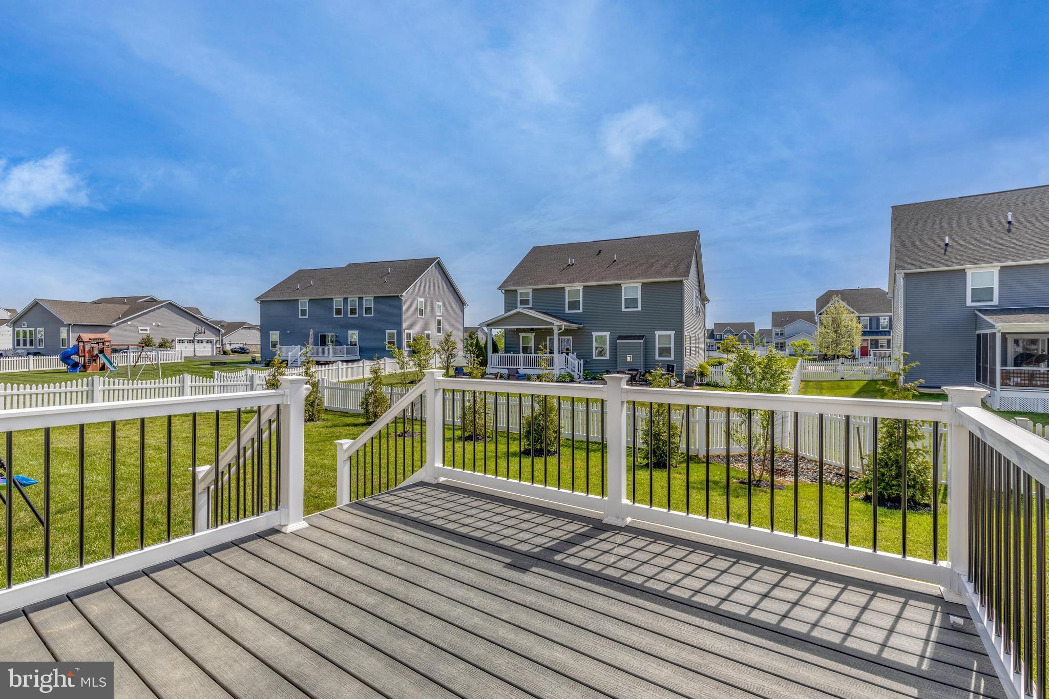 340 Ellenwood Dr