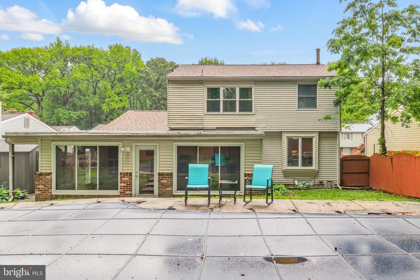 19 Melanie Dr