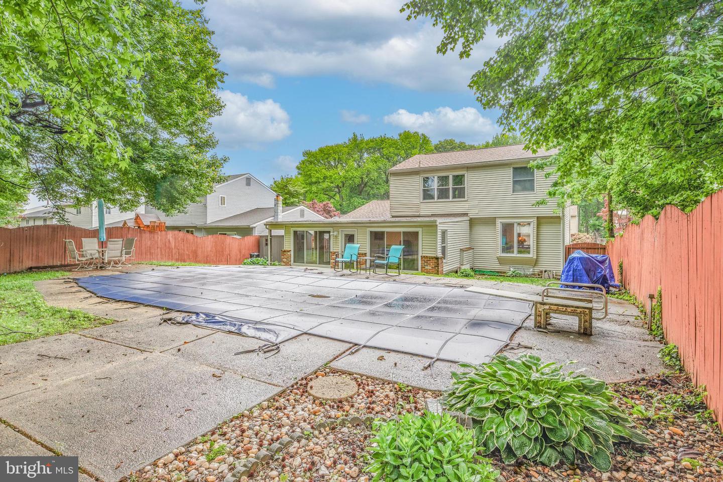 19 Melanie Dr