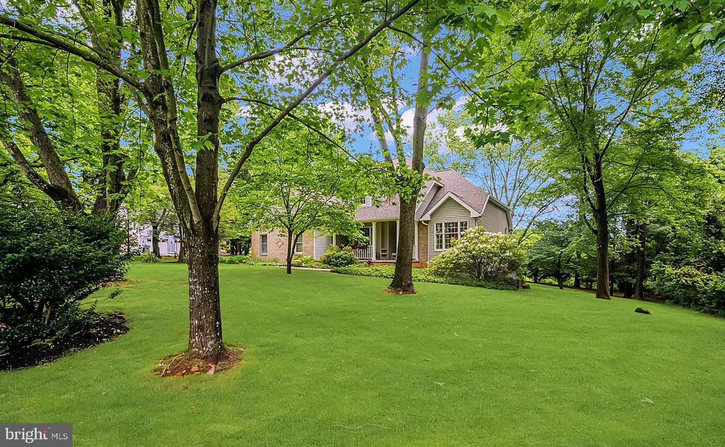 1020 White Birch Dr