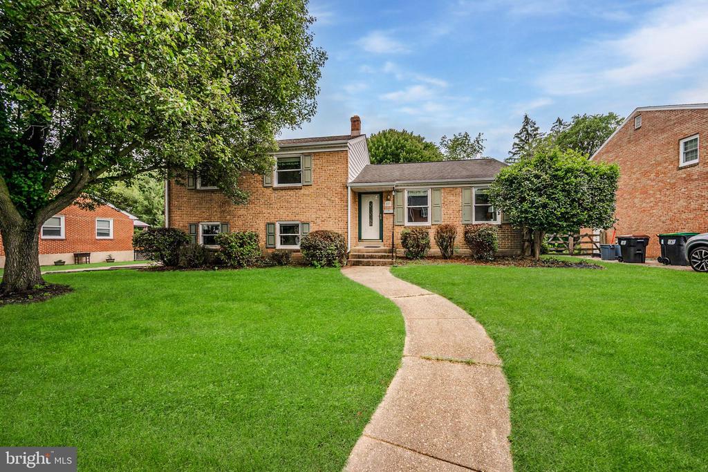 17 Ferncliff Rd