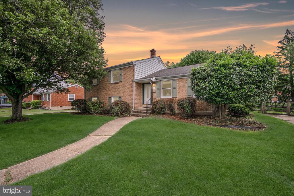 17 Ferncliff Rd