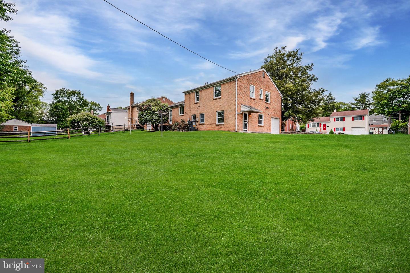 17 Ferncliff Rd