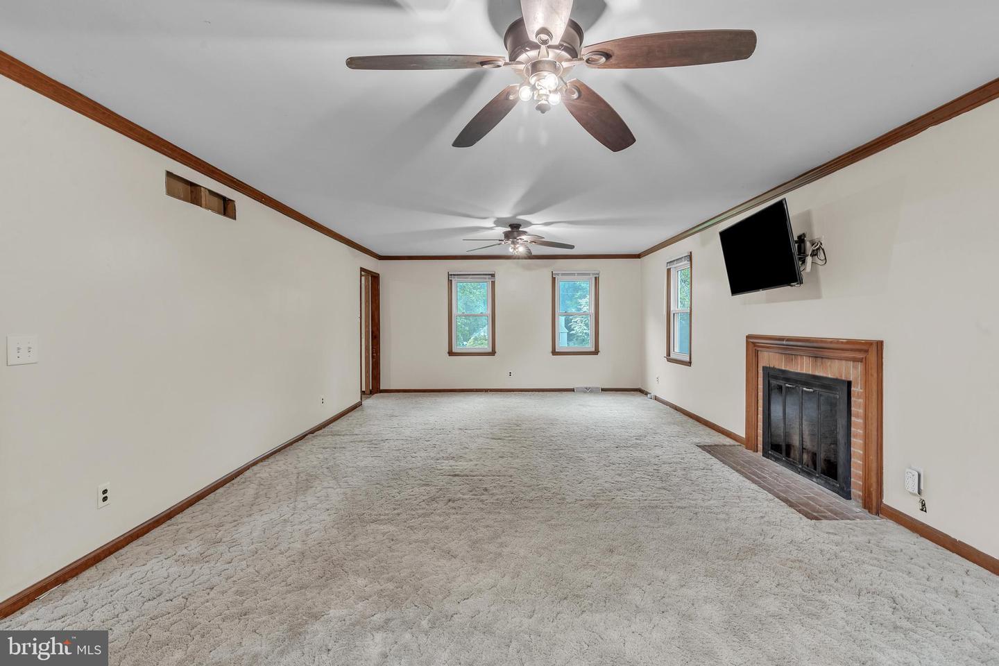 701 Fawn Rd